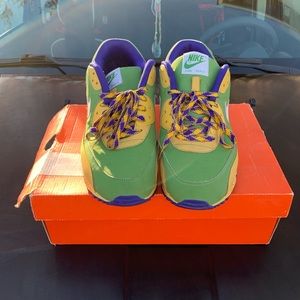 Air Max 90 Premium Used Fair Condition size 11